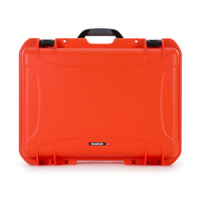 Load image into Gallery viewer, NANUK 940 CASE WITH FOAM Interior Dimensions: 20'' x 14'' x 8''